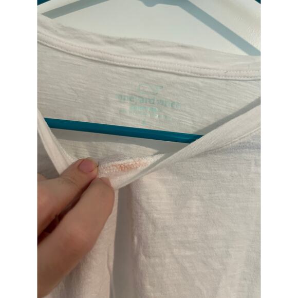 Vineyard Vines Surf Tee Flutter Sleeve Tee – Size Large – White - Picture 4 of 6